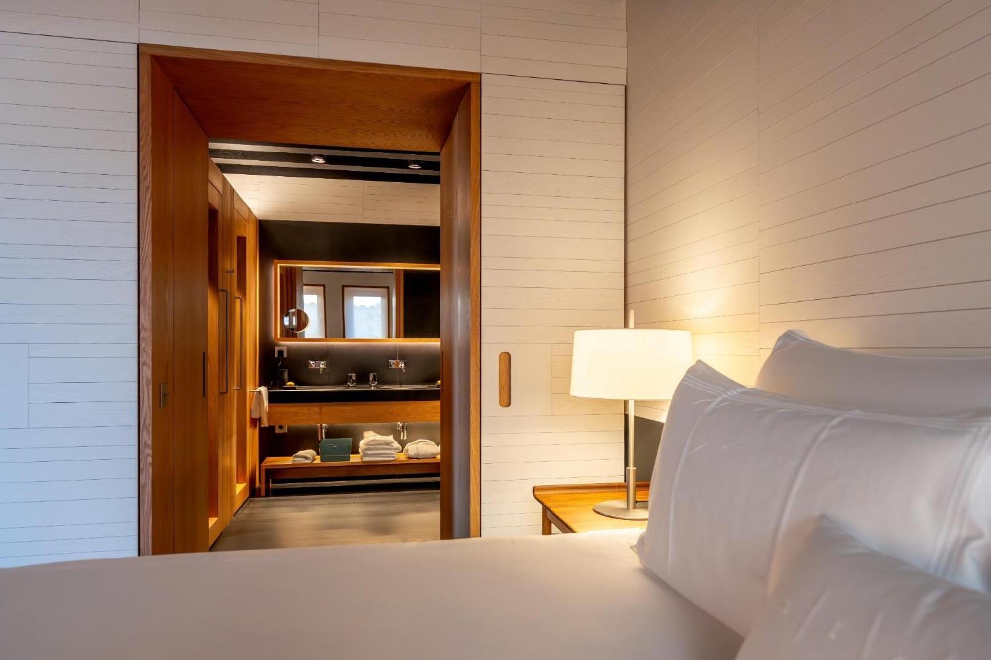 Atrio Otel Caces Dış mekan fotoğraf