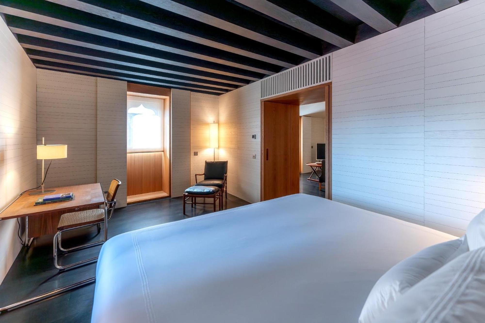 Atrio Otel Caces Dış mekan fotoğraf