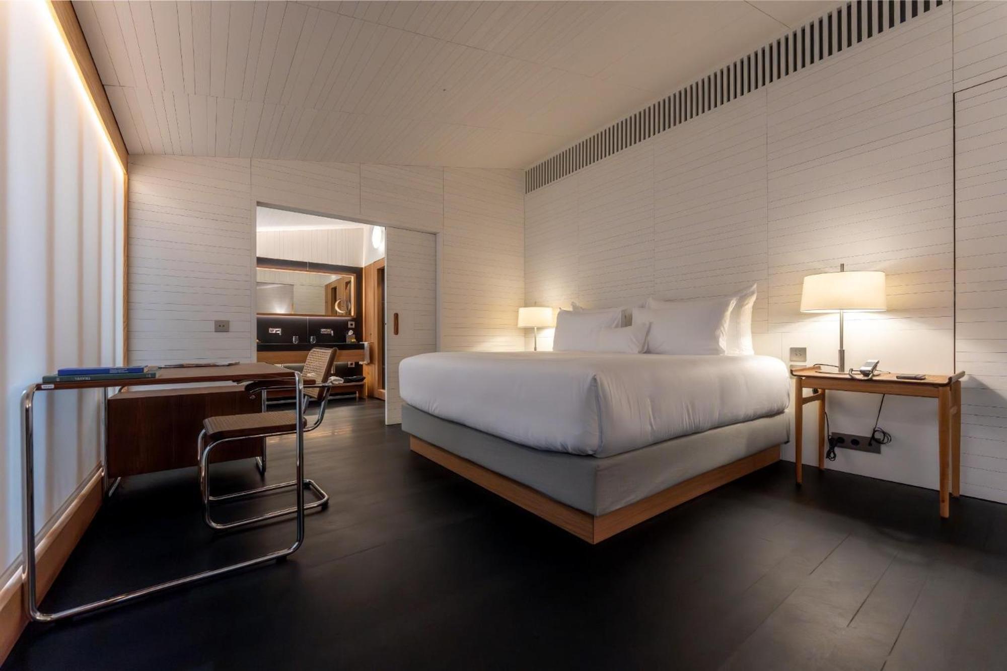 Atrio Otel Caces Dış mekan fotoğraf